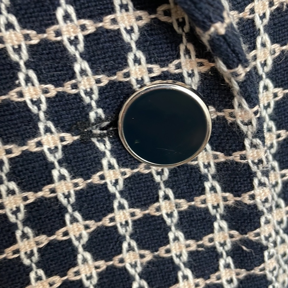 Vintage Inspired Textured Jacket - Picture 4 of 5